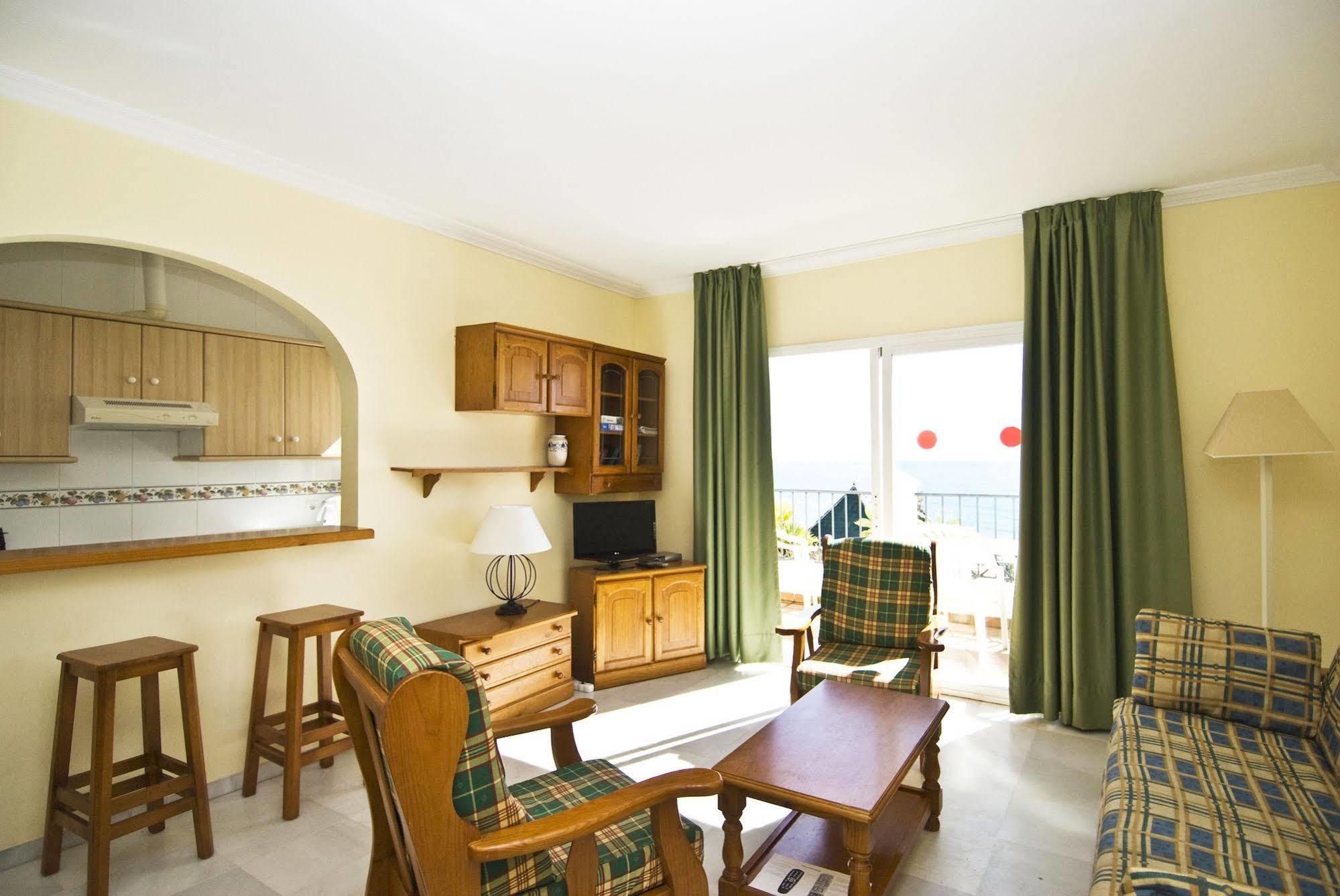 Apartamentos Hc Burriana Playa Nerja Exteriér fotografie