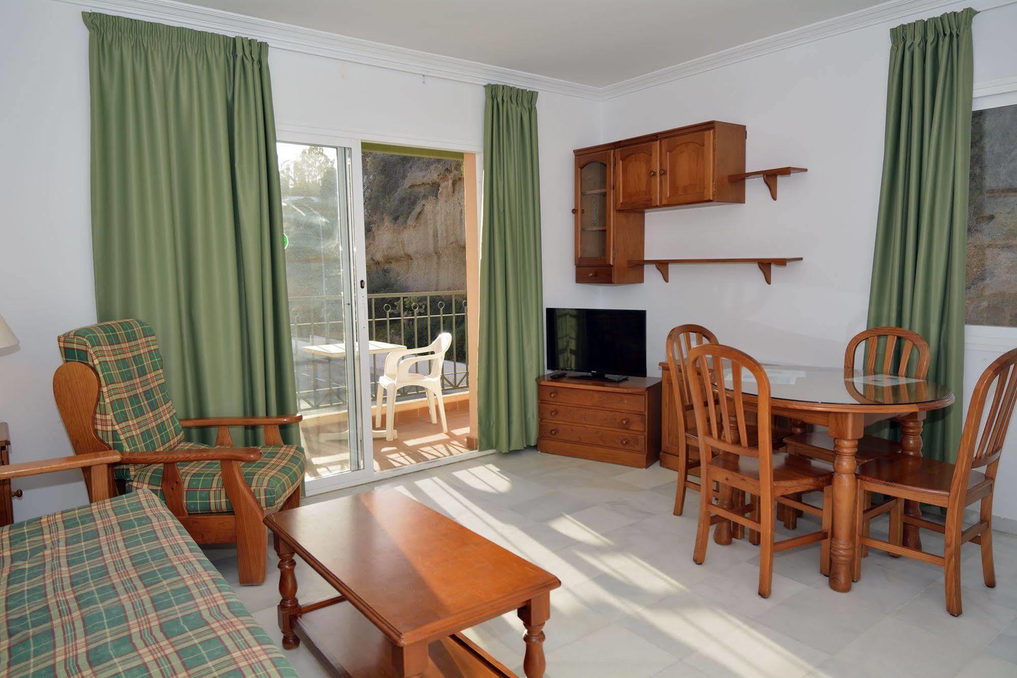 Apartamentos Hc Burriana Playa Nerja Exteriér fotografie