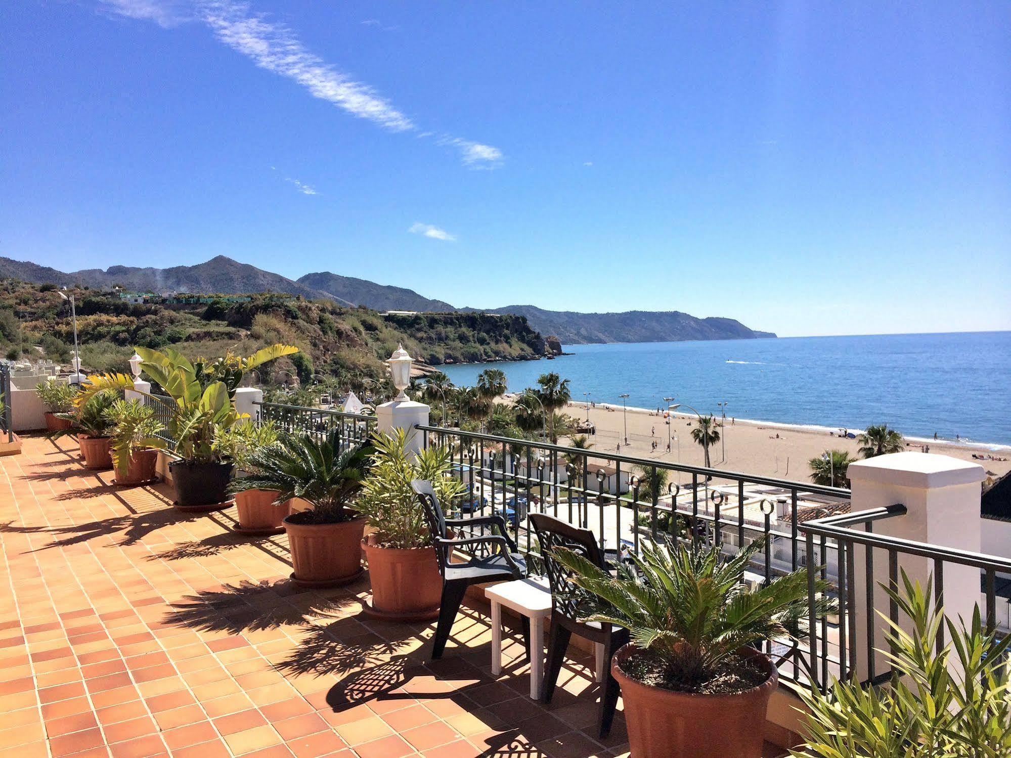 Apartamentos Hc Burriana Playa Nerja Exteriér fotografie