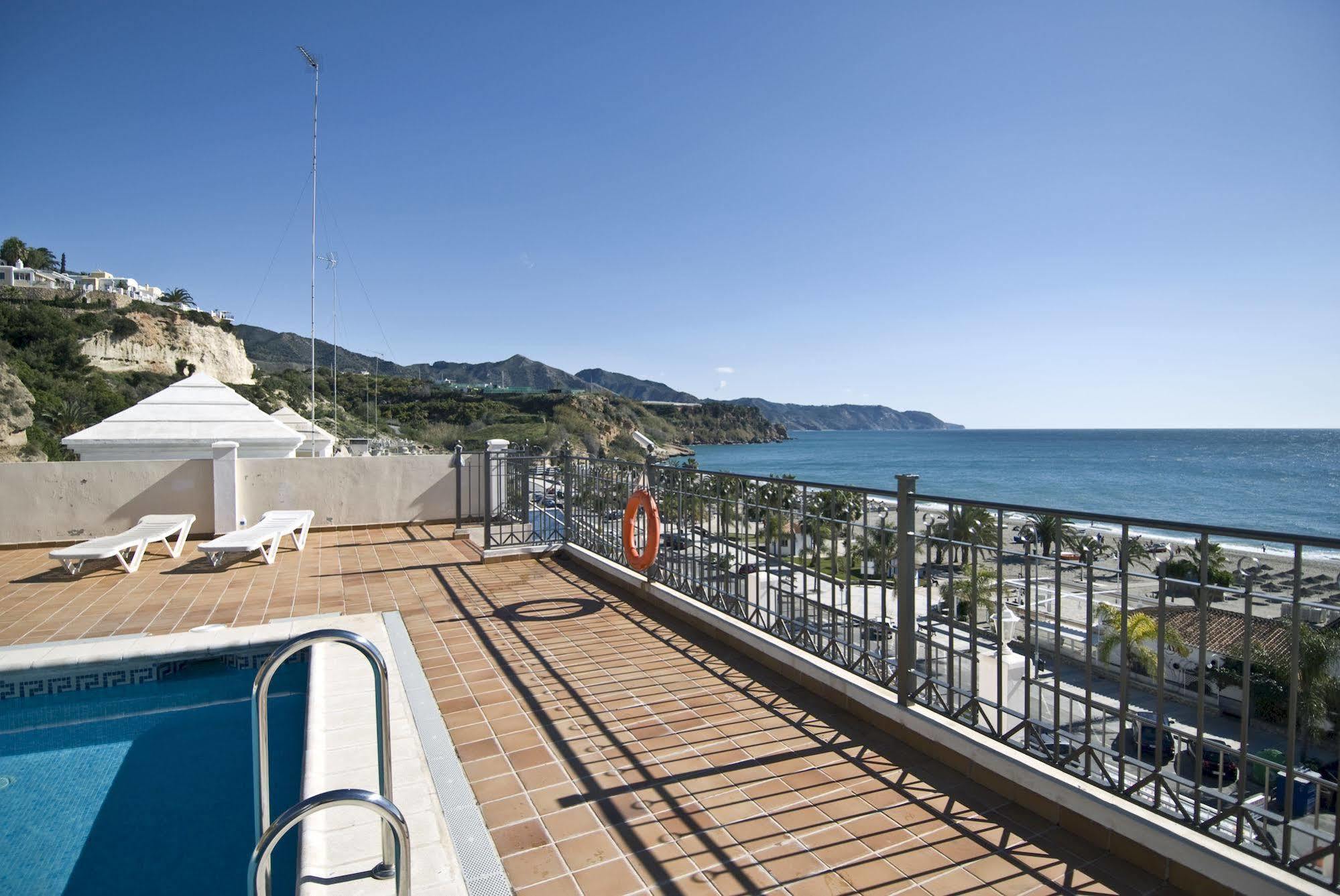 Apartamentos Hc Burriana Playa Nerja Exteriér fotografie