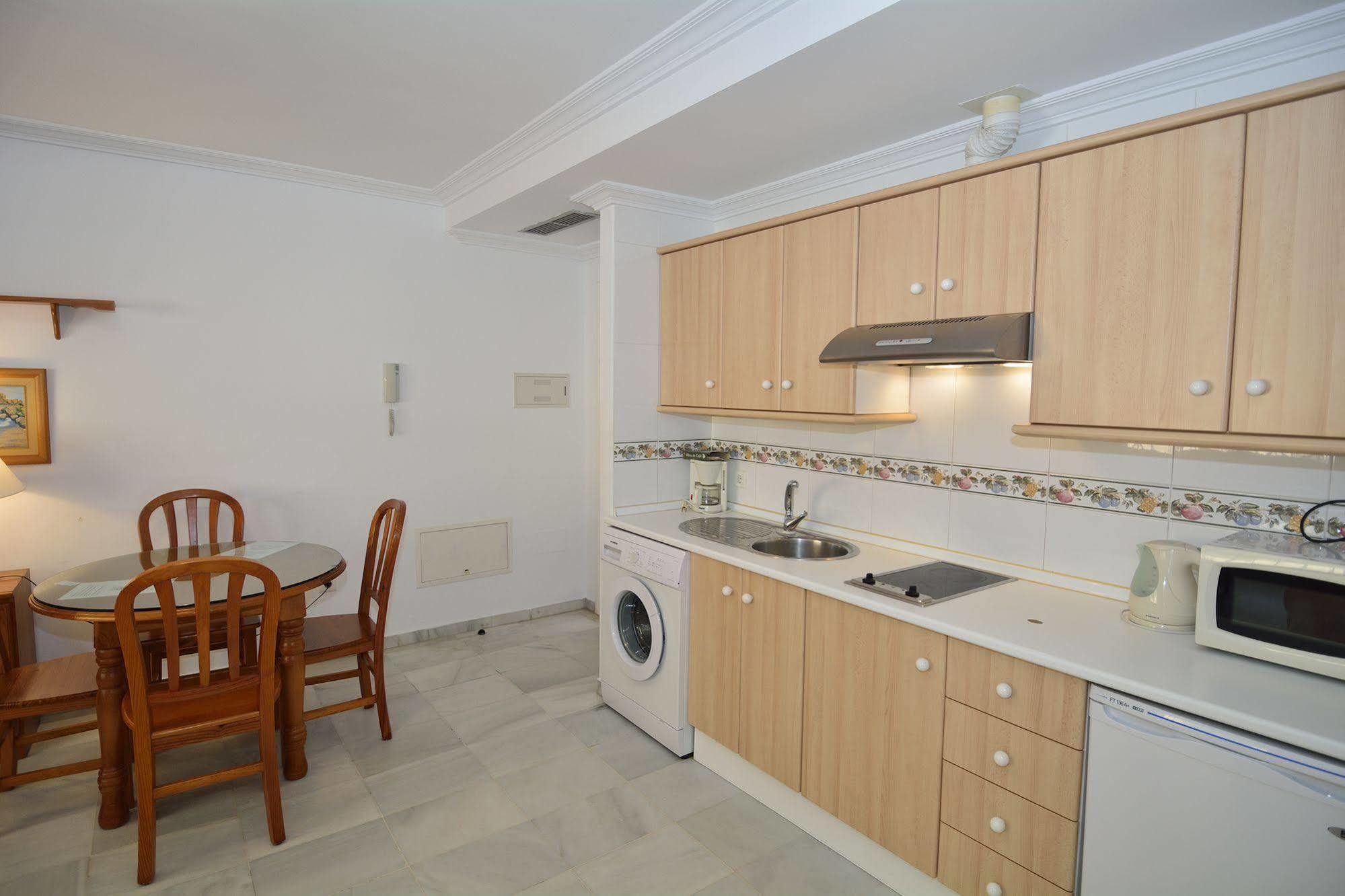Apartamentos Hc Burriana Playa Nerja Exteriér fotografie
